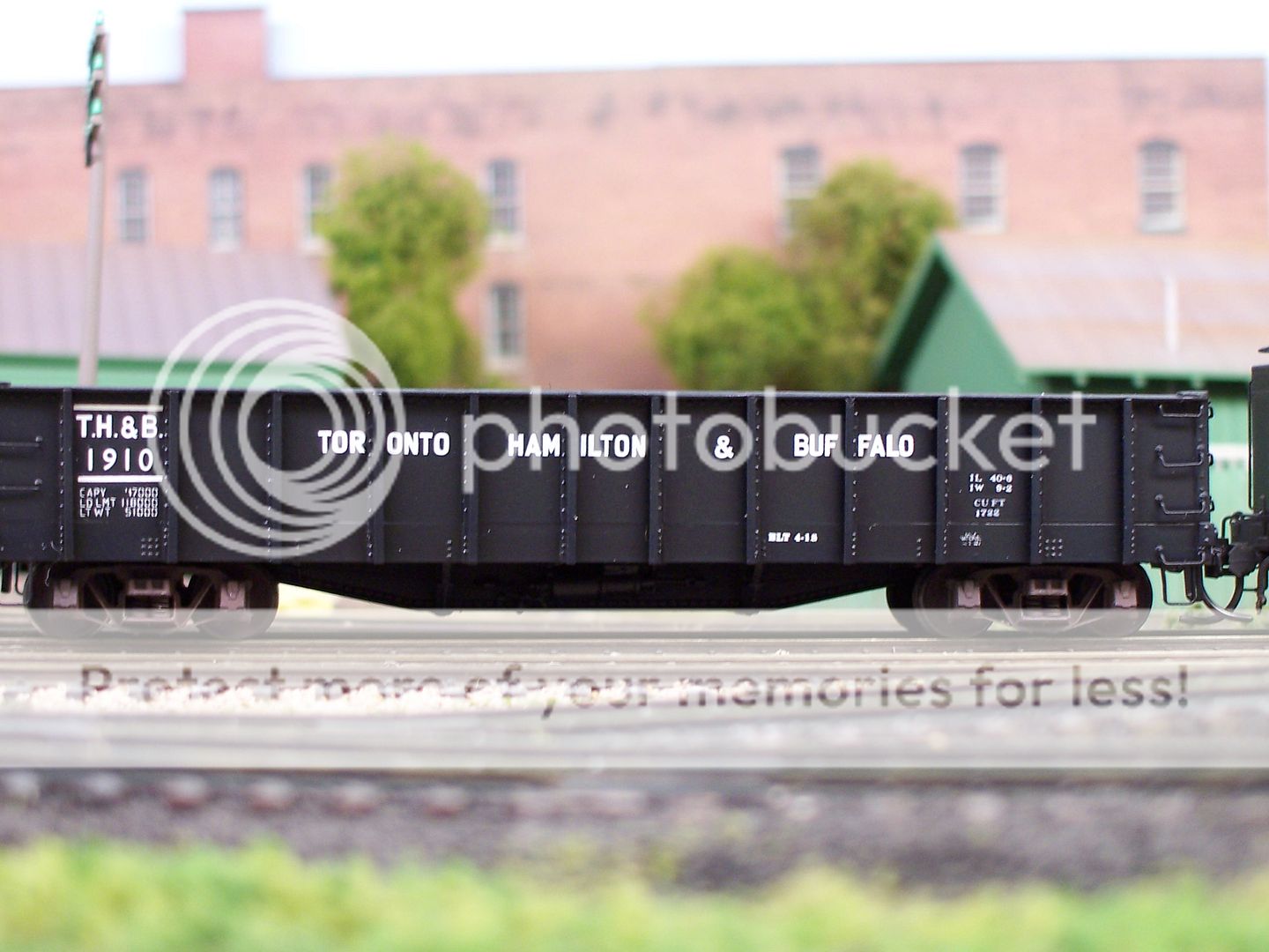 Testors Dullcote rattle can or airbrush? Model Railroader Magazine